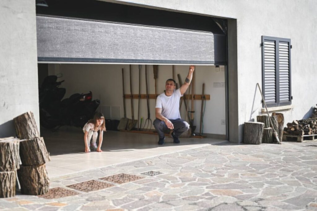 garage door auto-lock feature