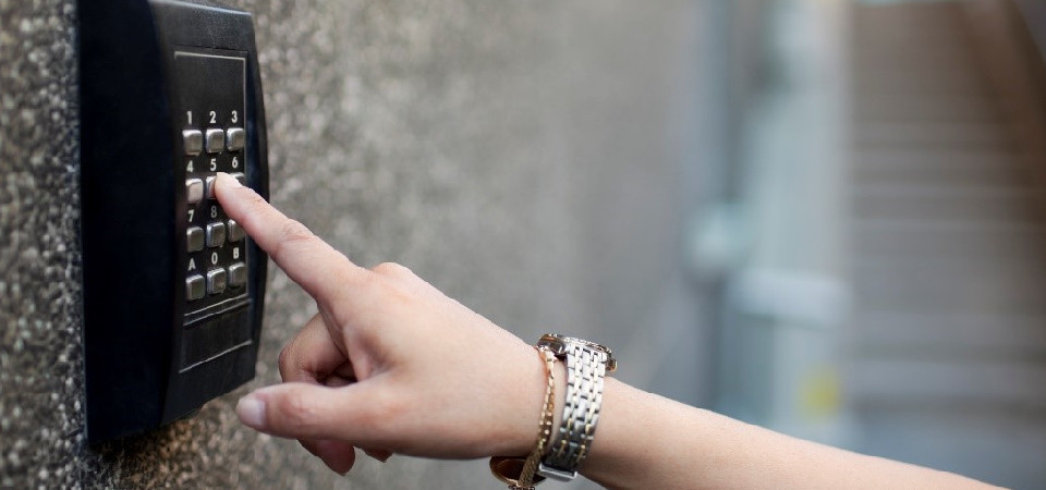 garage door keypad RF interference Garage Door Keypad RF Interference Explained