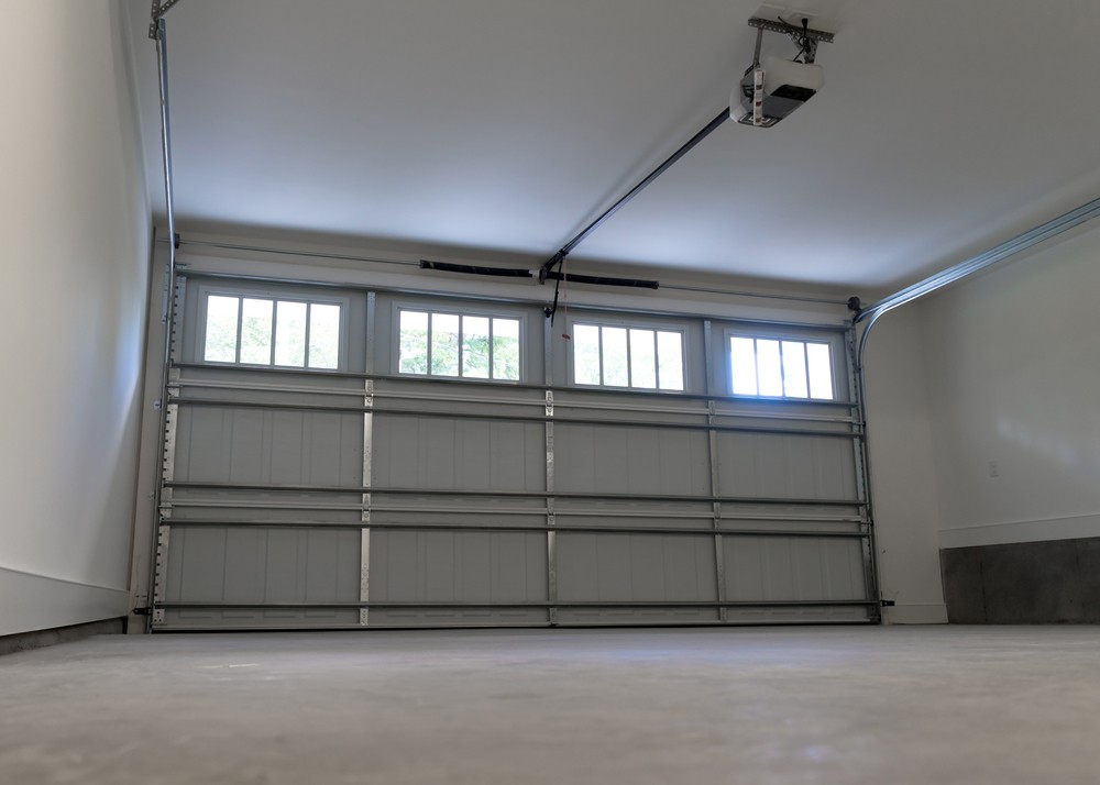 garage door halfway due to loose belt Garage Door Halfway Due to Loose Belt: How to Fix