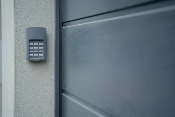garage door keypad repair time Garage Door Keypad Repair Time: What to Expect