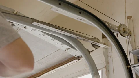 garage door cable durability Garage Door Cable Durability: Long-Lasting Materials