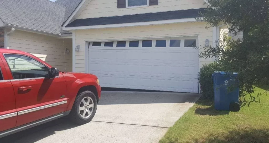 garage door halfway repair vs replacement Garage Door Halfway Repair vs Replacement: What to Choose