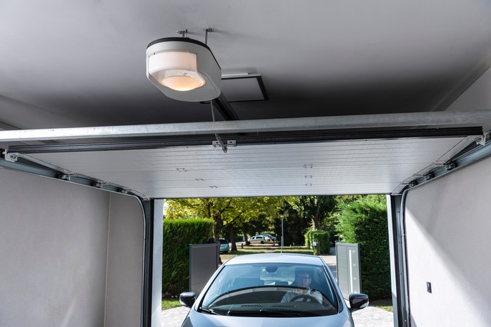 how to tell if a garage door sensor is getting power How to Tell If a Garage Door Sensor Is Getting Power